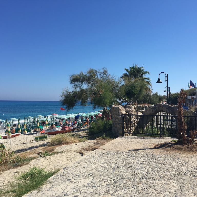 טרופאה Apartment With Sea View מראה חיצוני תמונה